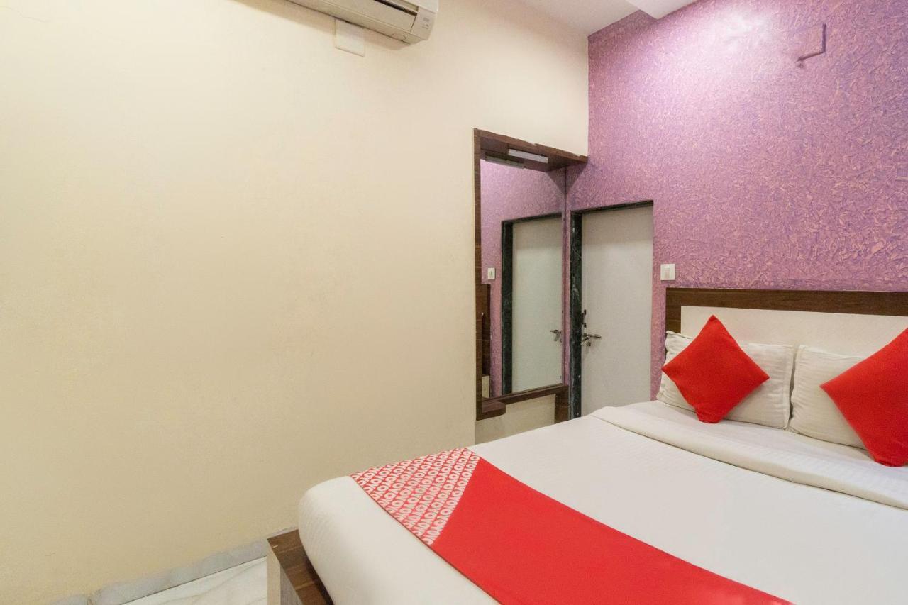 Hotel Oyo 13535 Aakash Ahmedabad Exterior foto